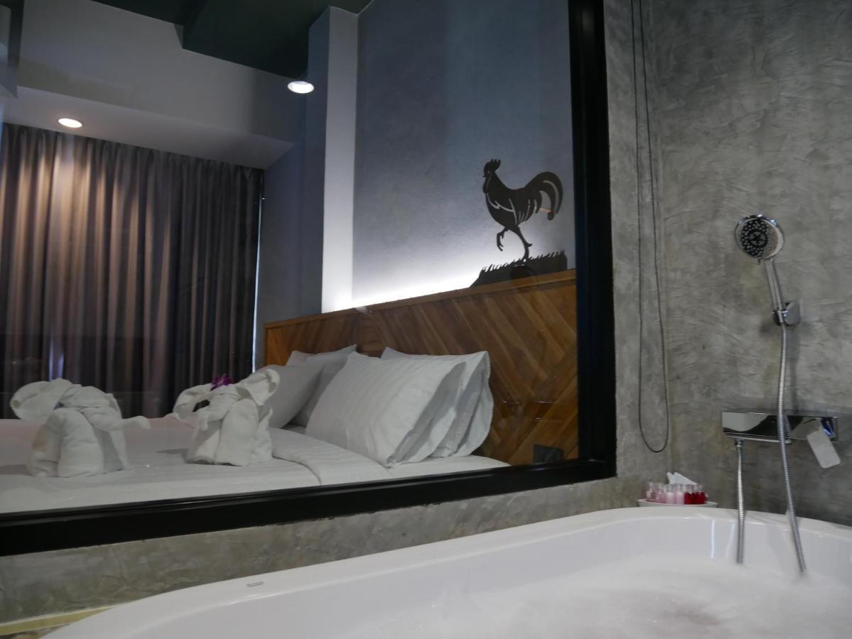 Ou Hotel Phitsanulok Ngoại thất bức ảnh