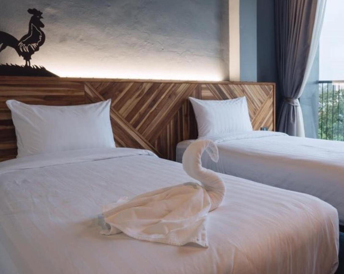 Ou Hotel Phitsanulok Ngoại thất bức ảnh